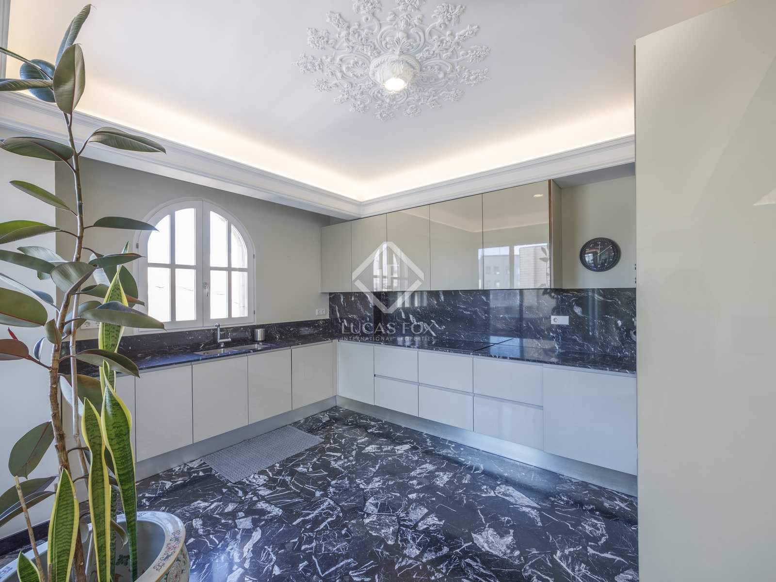 3 Zimmer Apartment zu vermieten in Valencia Stadt - 2.500 € (Ref: 4368669)