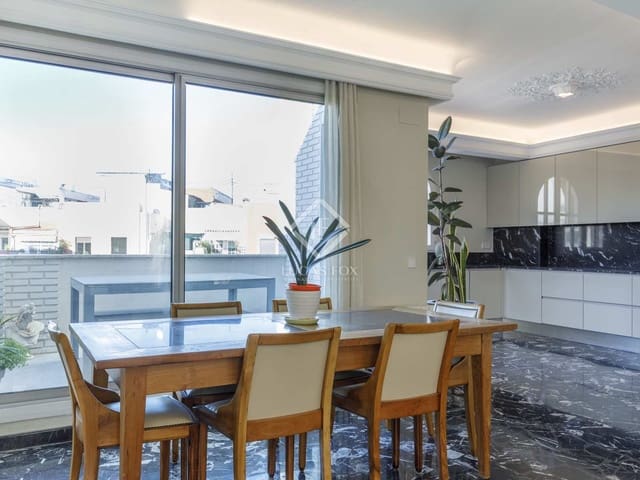 3 Zimmer Apartment zu vermieten in València Stadt - 2.500 € (Ref: 4368669)