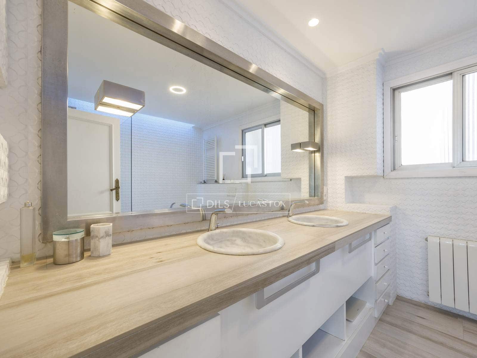 3 Zimmer Apartment zu vermieten in Valencia Stadt - 2.500 € (Ref: 4368669)