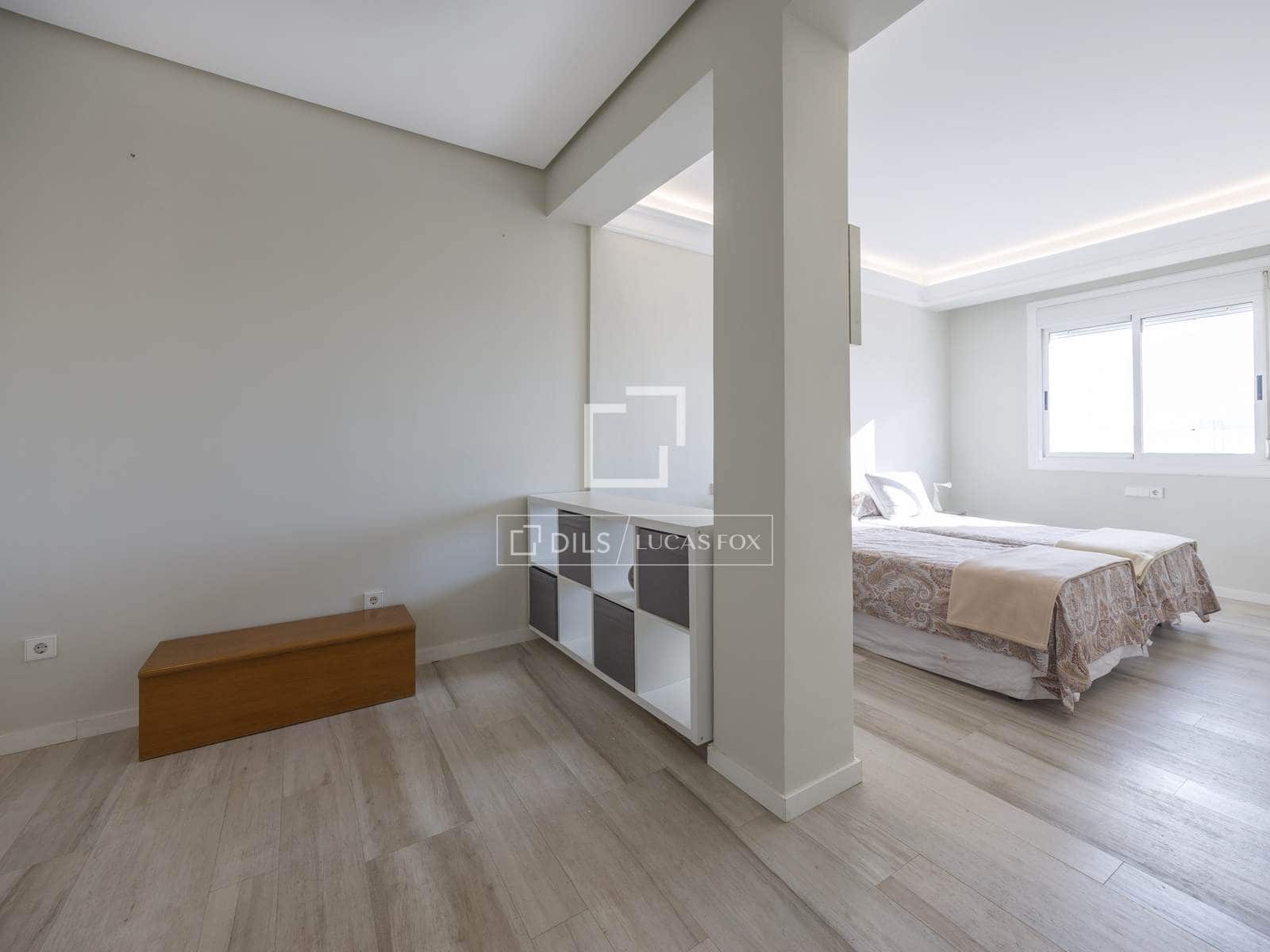 3 Zimmer Apartment zu vermieten in Valencia Stadt - 2.500 € (Ref: 4368669)