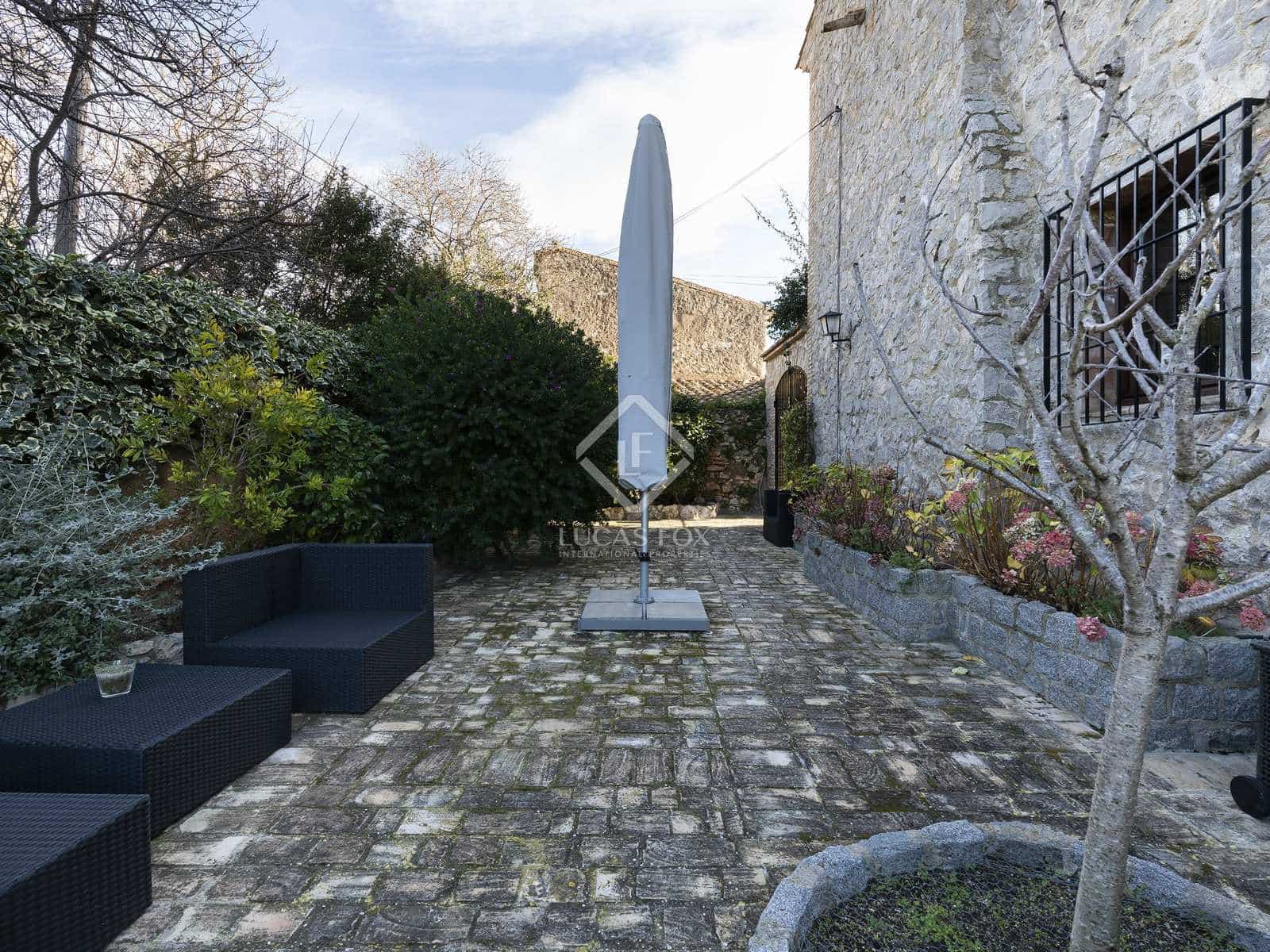 5 soveværelse Villa til salg i Sant Pere de Ribes med swimmingpool garage - € 1.175.000 (Ref: 4375290)