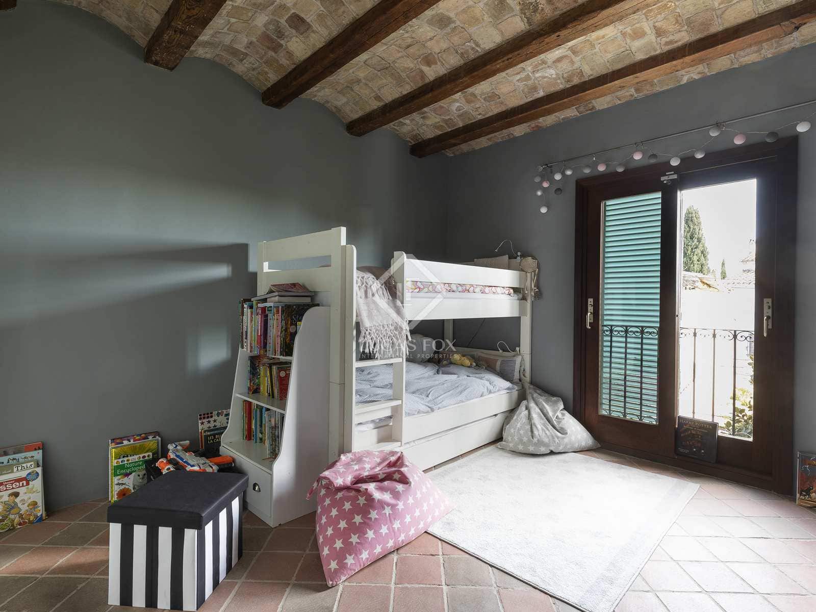 5 soveværelse Villa til salg i Sant Pere de Ribes med swimmingpool garage - € 1.175.000 (Ref: 4375290)