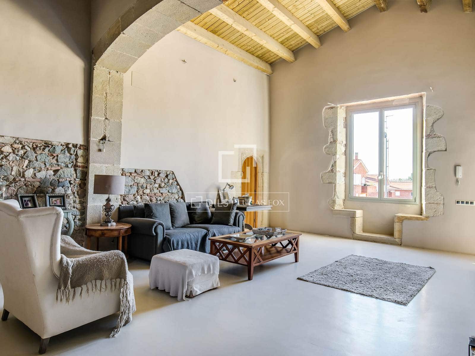 5 slaapkamer Villa te koop in Tiana met zwembad - € 2.700.000 (Ref: 4404354)