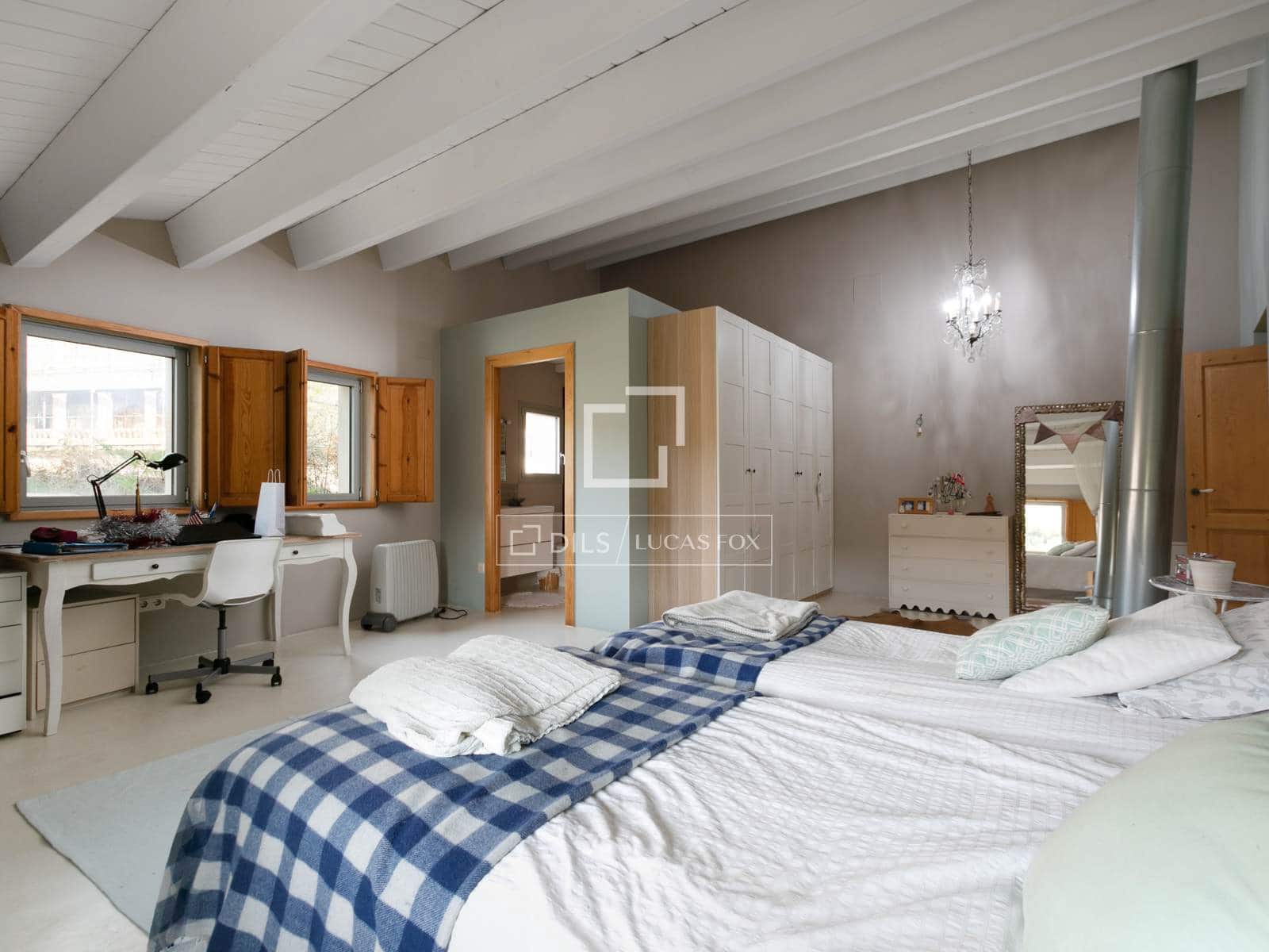 5 slaapkamer Villa te koop in Tiana met zwembad - € 2.700.000 (Ref: 4404354)