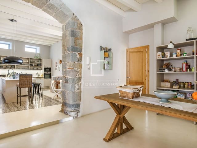 5 slaapkamer Villa te koop in Tiana met zwembad - € 2.700.000 (Ref: 4404354)
