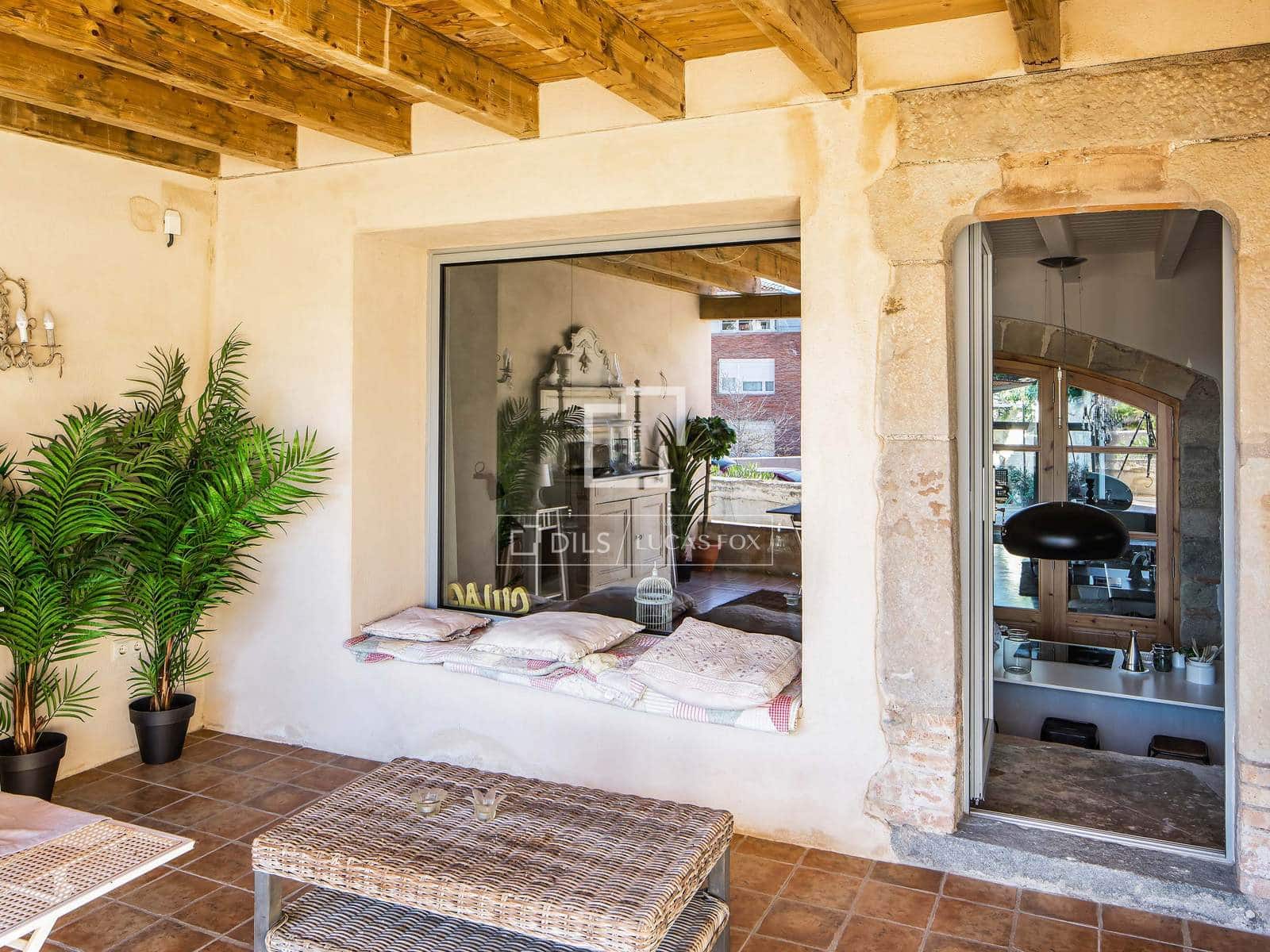5 slaapkamer Villa te koop in Tiana met zwembad - € 2.700.000 (Ref: 4404354)