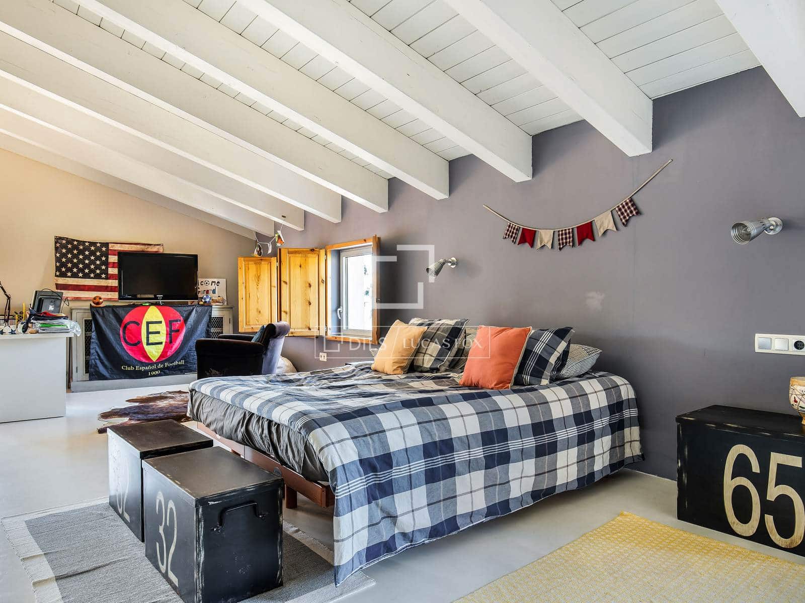 5 slaapkamer Villa te koop in Tiana met zwembad - € 2.700.000 (Ref: 4404354)