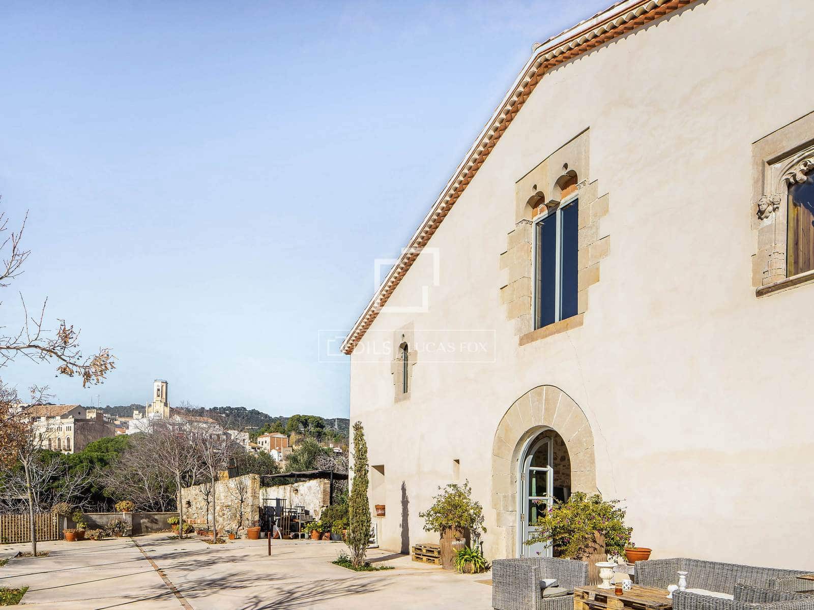 5 slaapkamer Villa te koop in Tiana met zwembad - € 2.700.000 (Ref: 4404354)