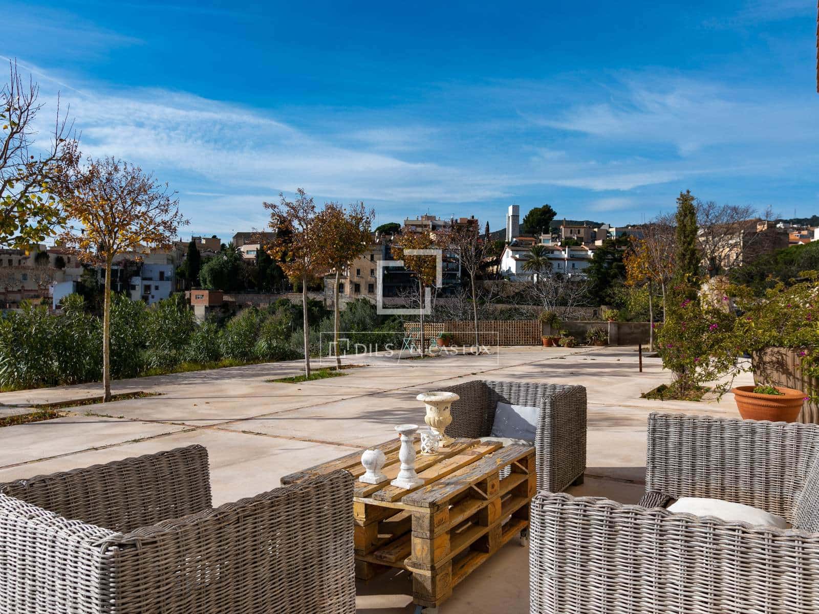 5 slaapkamer Villa te koop in Tiana met zwembad - € 2.700.000 (Ref: 4404354)