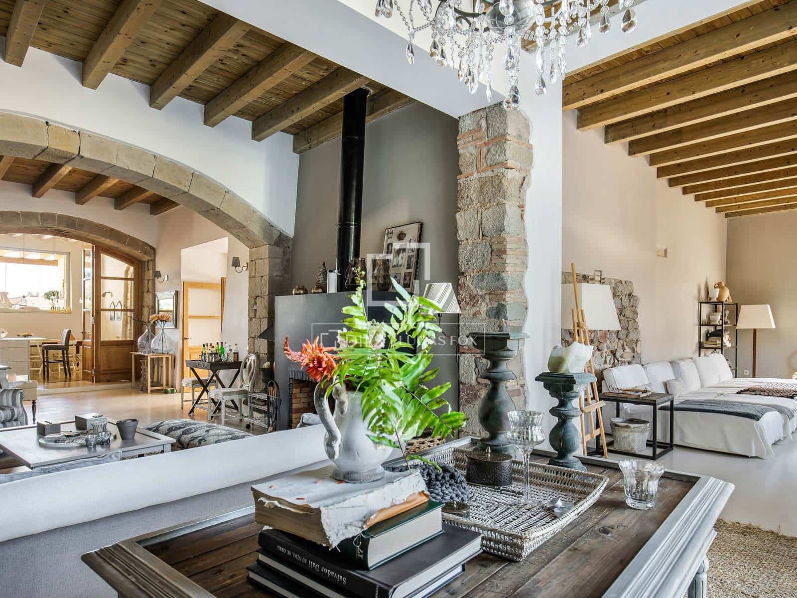 5 slaapkamer Villa te koop in Tiana met zwembad - € 2.700.000 (Ref: 4404354)