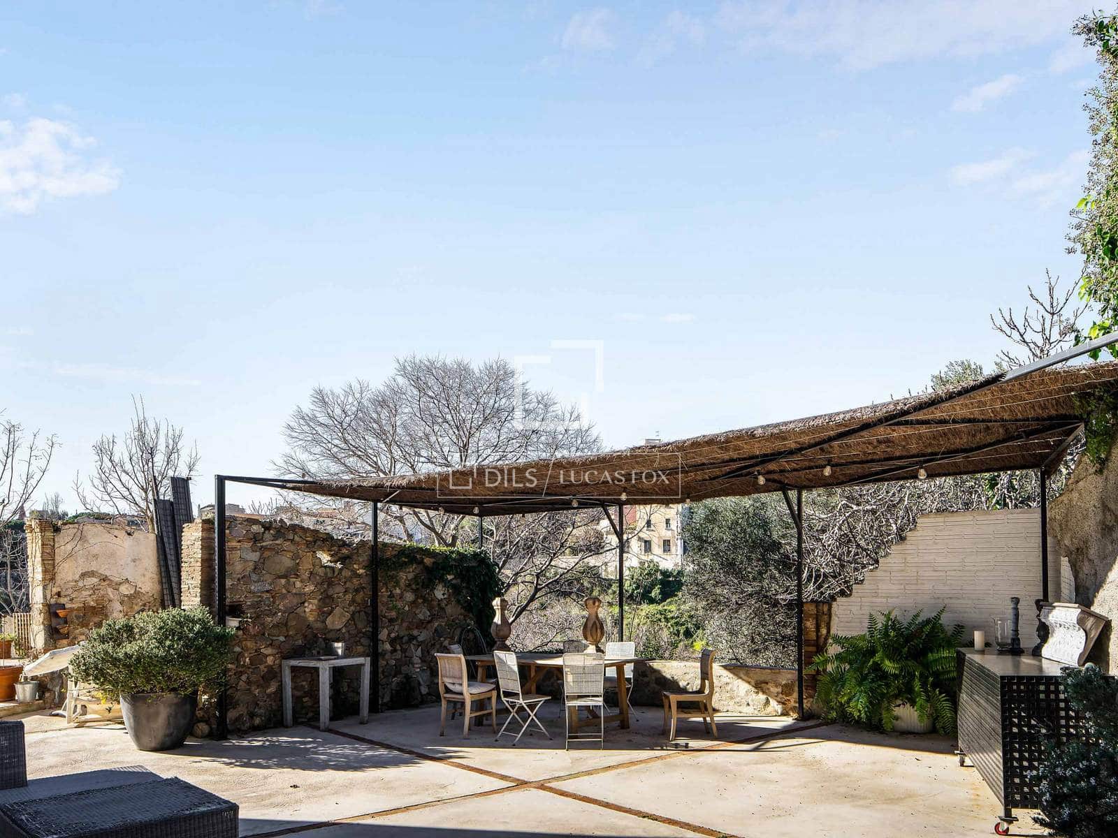 5 slaapkamer Villa te koop in Tiana met zwembad - € 2.700.000 (Ref: 4404354)