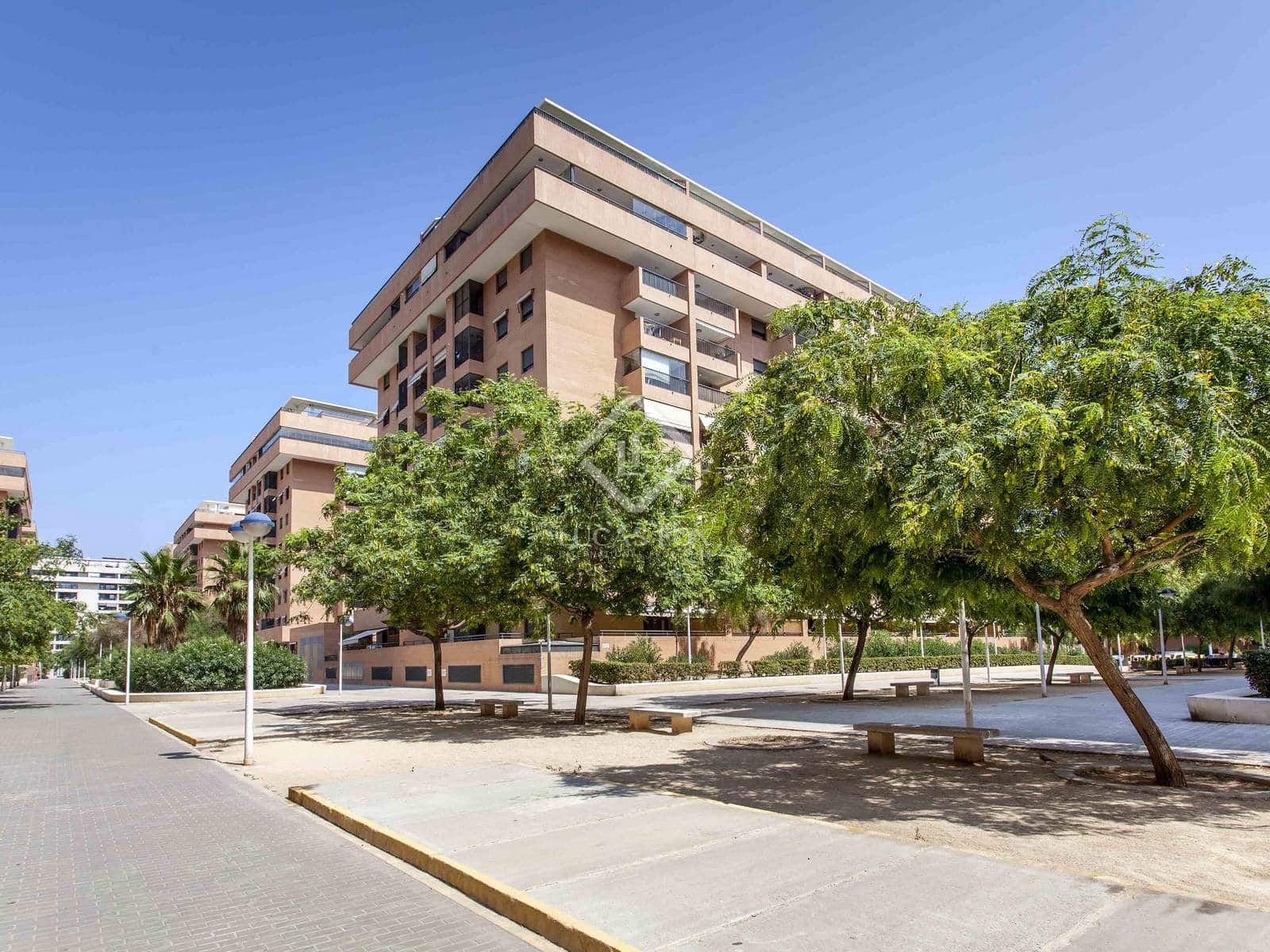 3 bedroom Apartment for rent in Alboraya / Alboraia with pool garage - € 2,650 (Ref: 4500442)