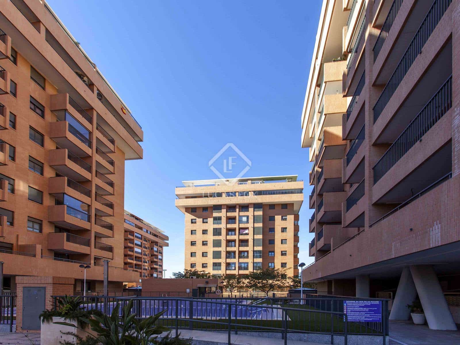 3 bedroom Apartment for rent in Alboraya / Alboraia with pool garage - € 2,650 (Ref: 4500442)