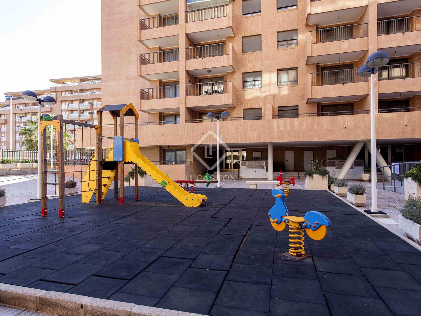 3 bedroom Apartment for rent in Alboraya / Alboraia with pool garage - € 2,650 (Ref: 4500442)