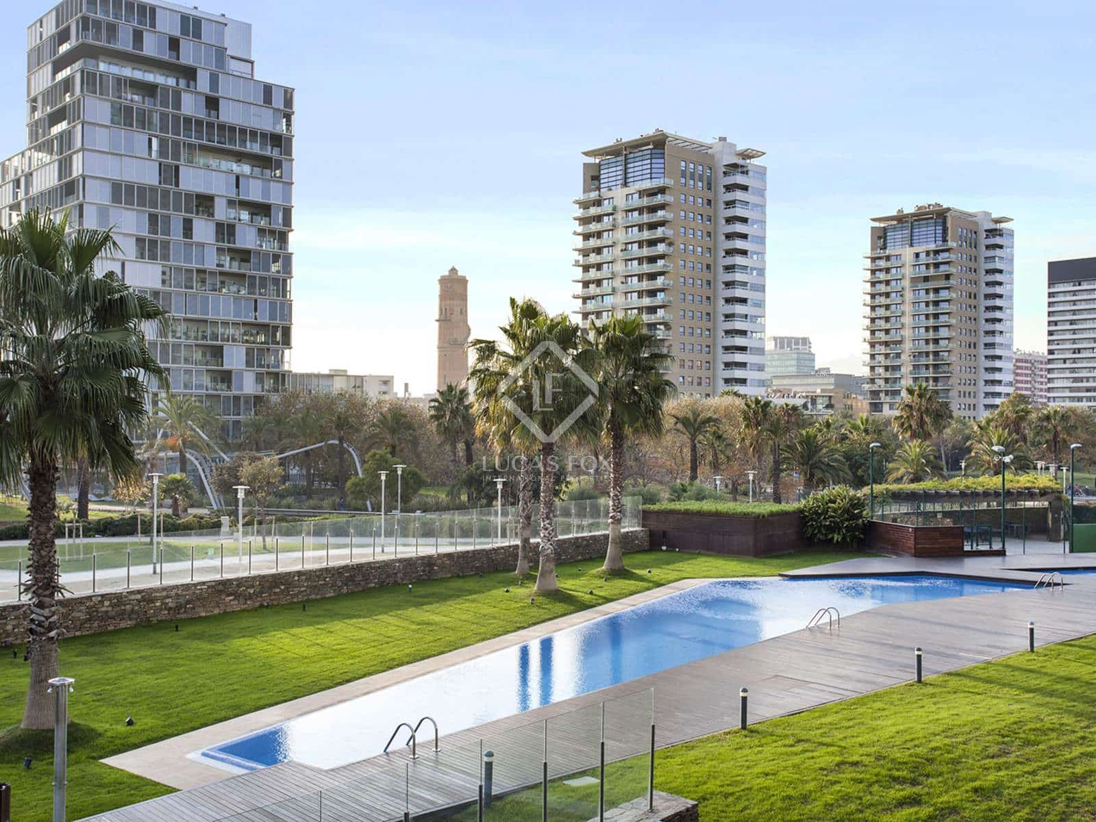 2 soverom Penthouse til salgs i Barcelona by med svømmebasseng garasje - € 2 195 000 (Ref: 4549610)