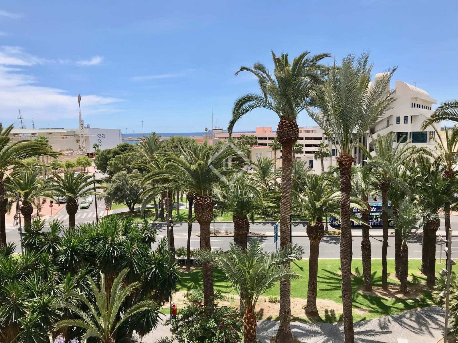 4 quarto Apartamento para venda em Alicante cidade com garagem - 790 000 € (Ref: 4618969)