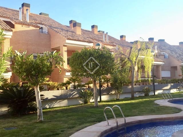 7 Zimmer Villa zu verkaufen in Alicante / Alacant Stadt mit Pool Garage - 1.149.000 € (Ref: 4618989)