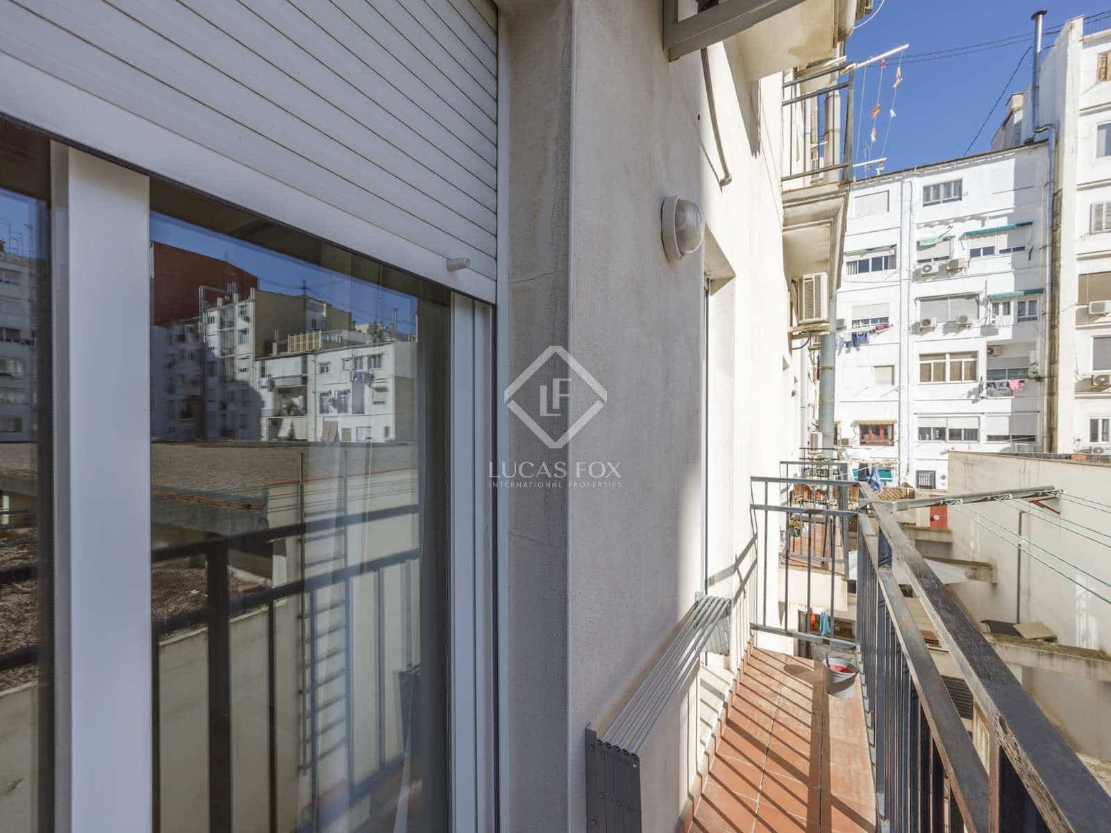 2 bedroom Apartment for rent in Valencia city with garage - € 2,200 (Ref: 4618999)