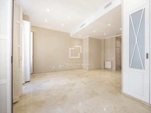 2 sovrum Lägenhet att hyra i Valencia stad med garage - 2 200 € (Ref: 4618999)