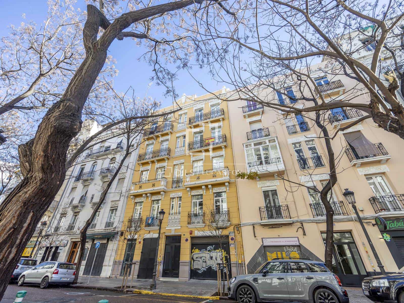 2 bedroom Apartment for rent in Valencia city with garage - € 2,000 (Ref: 4618999)