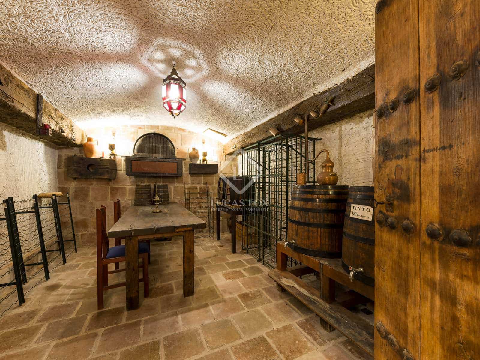 7 slaapkamer Villa te koop in Alicante stad met garage - € 4.000.000 (Ref: 4639242)