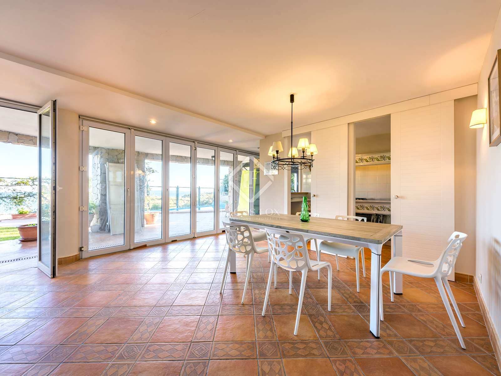 7 slaapkamer Villa te koop in Alicante stad met garage - € 4.000.000 (Ref: 4639242)