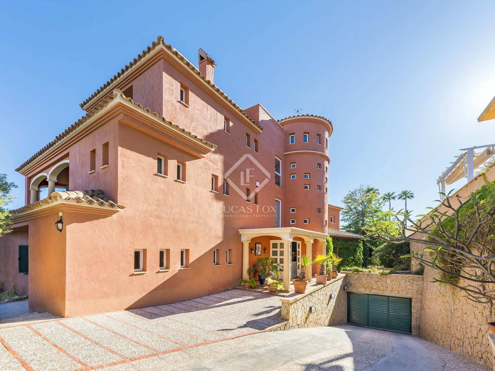 7 slaapkamer Villa te koop in Alicante stad met garage - € 4.000.000 (Ref: 4639242)