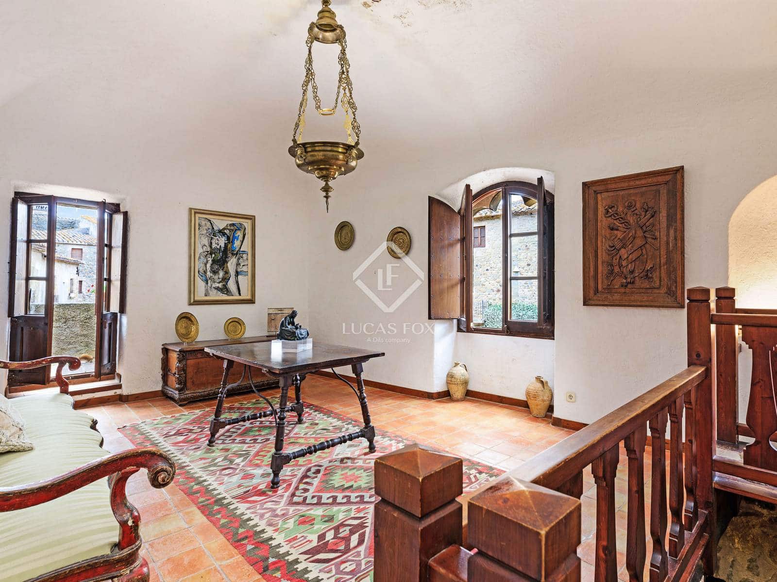 Chalet de 5 habitaciones en Monells en venta - 1.350.000 € (Ref: 4640585)