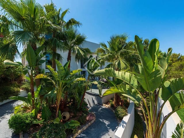 9 soverom Villa til salgs i Ibiza by med svømmebasseng garasje - € 6 250 000 (Ref: 4706194)