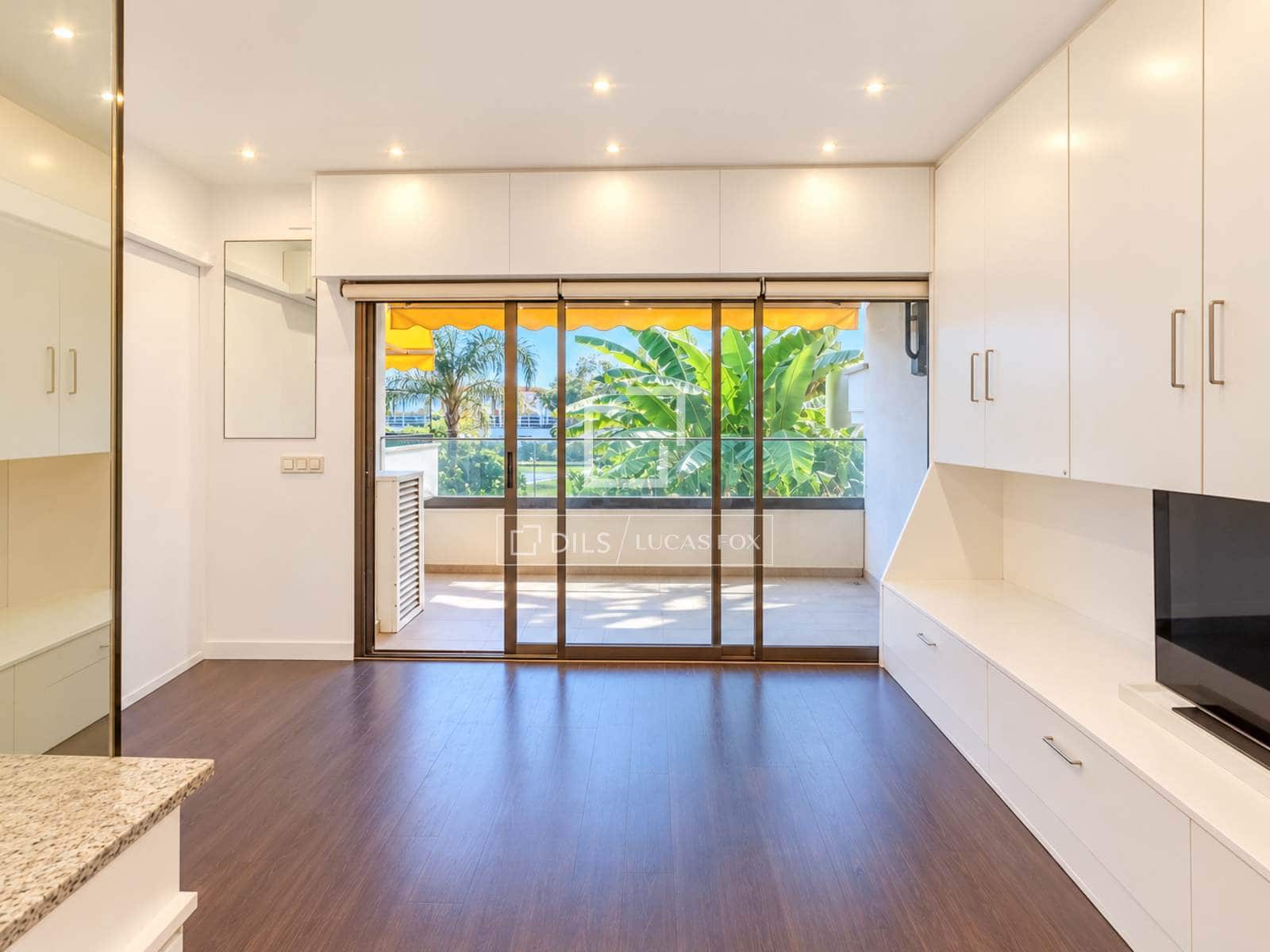 1 slaapkamer Appartement te koop in Sitges met zwembad garage - € 450.000 (Ref: 4750488)