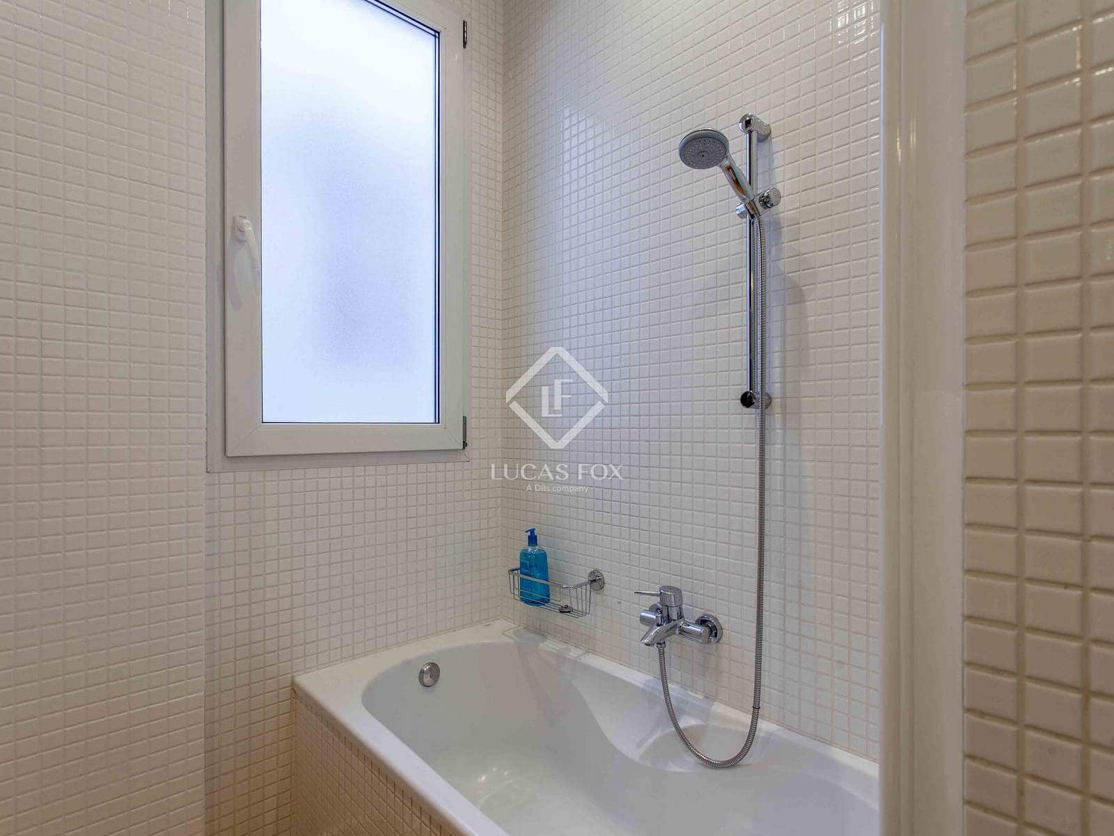 4 slaapkamer Appartement te huur in Valencia stad - € 3.600 (Ref: 4783427)