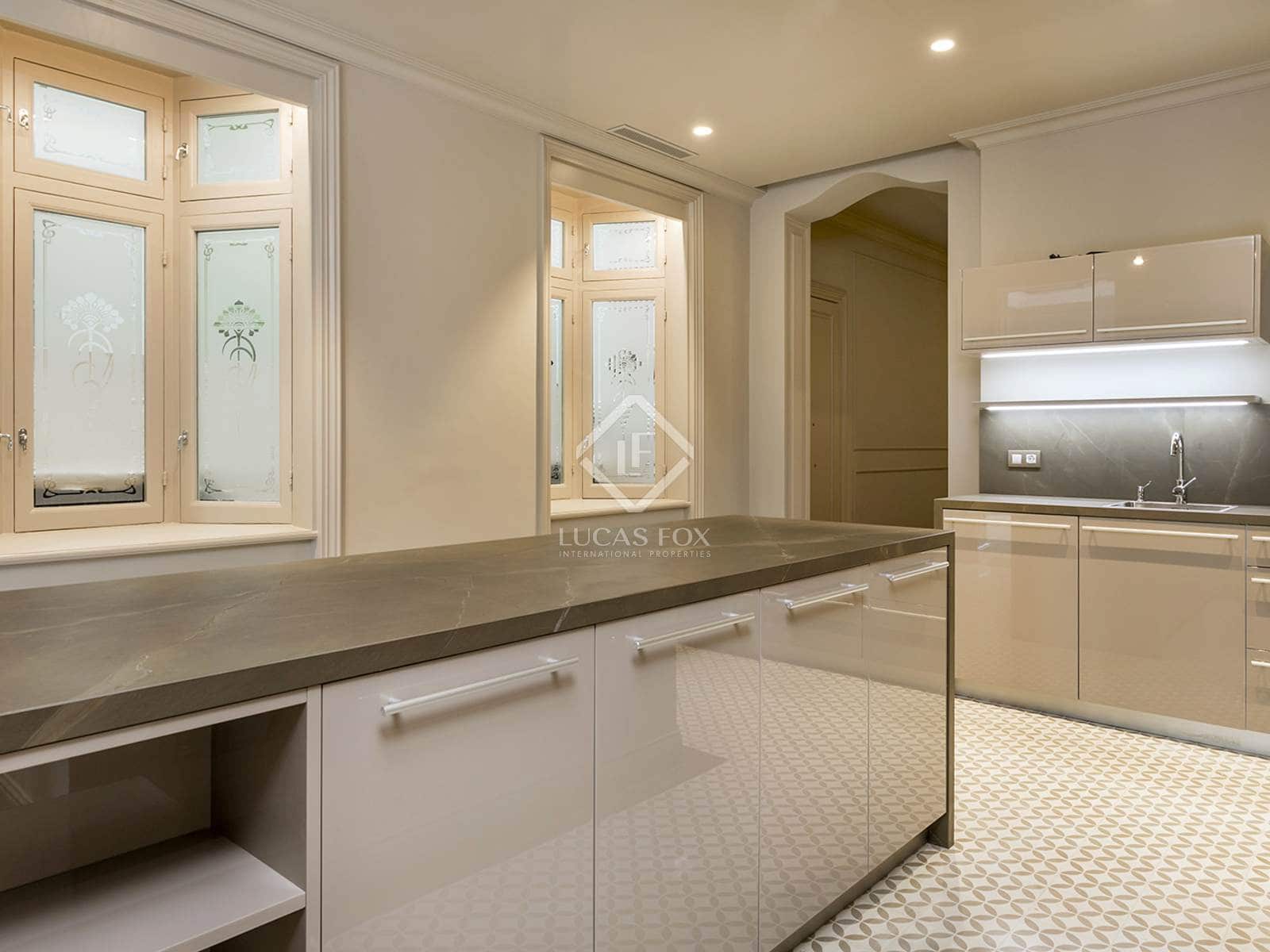 3 Zimmer Apartment zu vermieten in Barcelona Stadt - 5.939 € (Ref: 4815357)