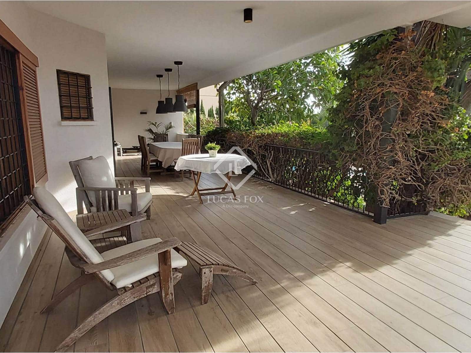 7 sovrum Villa till salu i La Canada med pool garage - 1 125 000 € (Ref: 4993981)