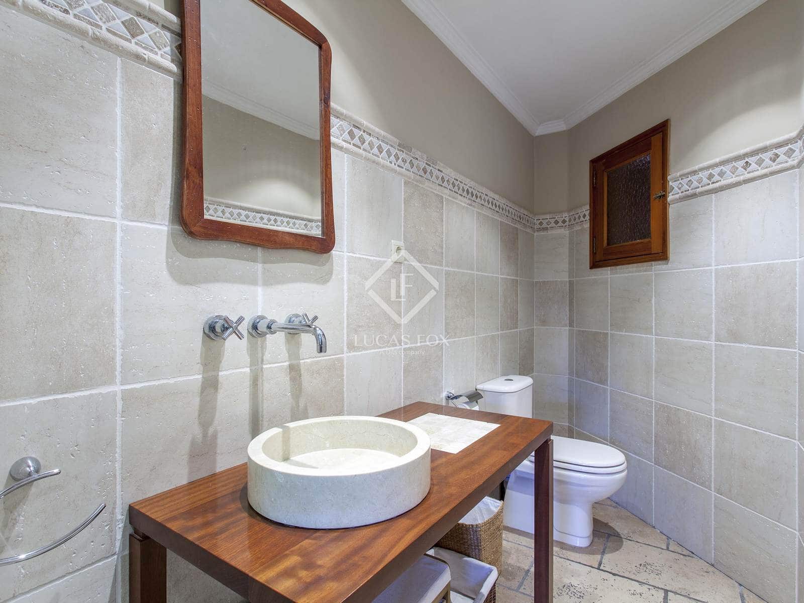 7 sovrum Villa till salu i La Canada med pool garage - 1 125 000 € (Ref: 4993981)