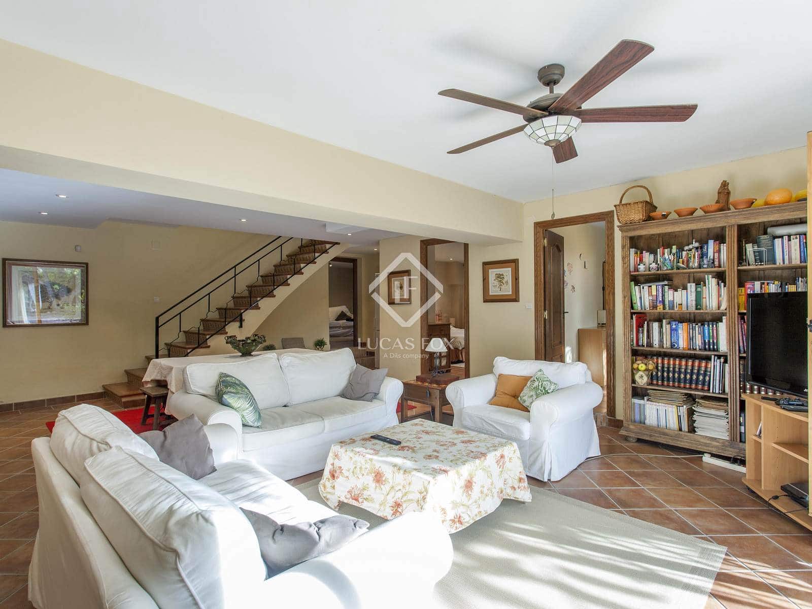 7 sovrum Villa till salu i La Canada med pool garage - 1 125 000 € (Ref: 4993981)