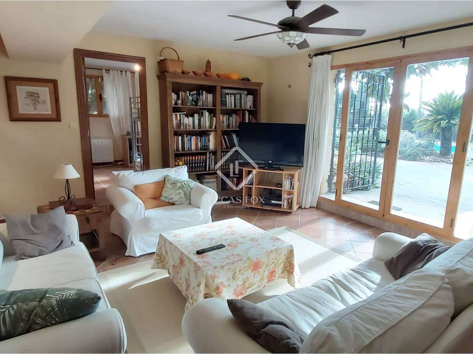 7 sovrum Villa till salu i La Canada med pool garage - 1 125 000 € (Ref: 4993981)