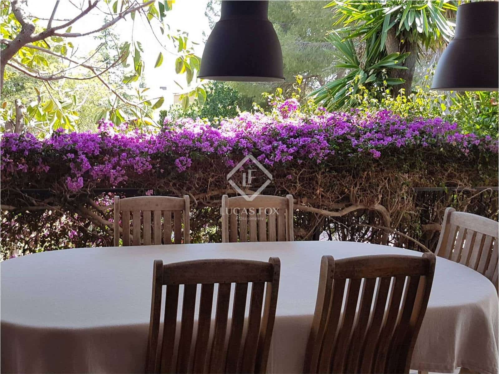 7 sovrum Villa till salu i La Canada med pool garage - 1 125 000 € (Ref: 4993981)