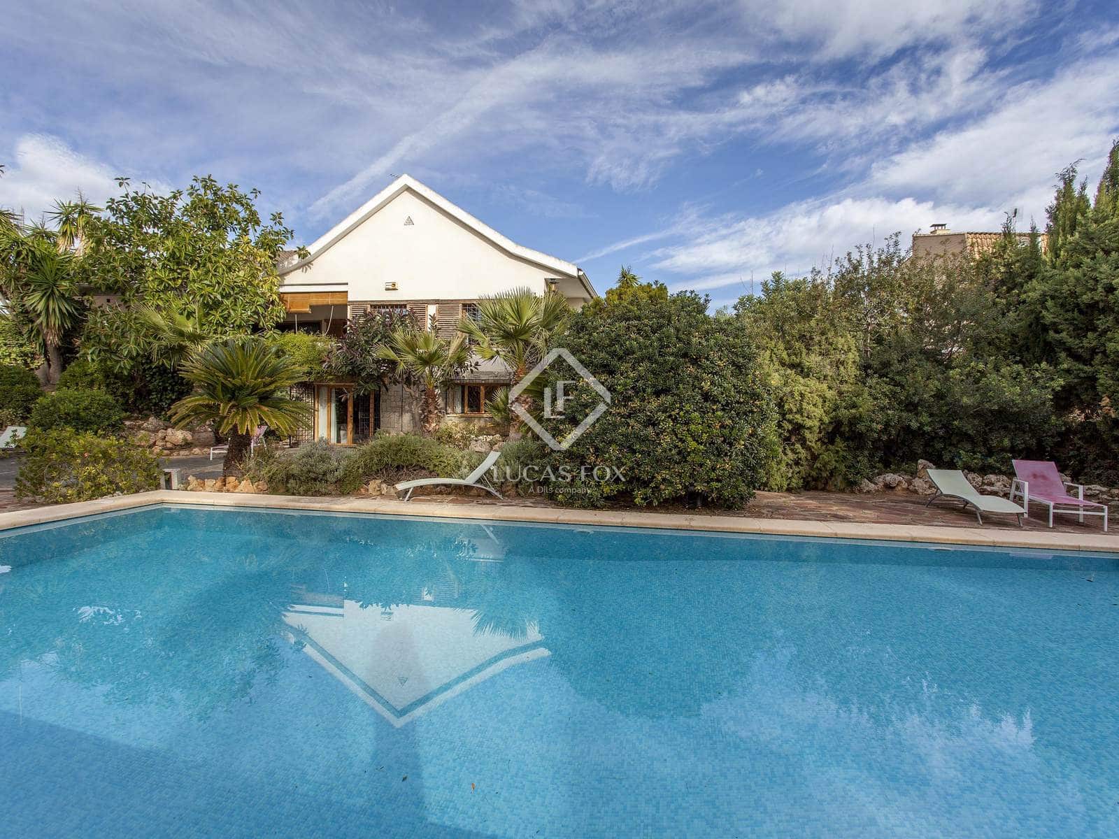 7 sovrum Villa till salu i La Canada med pool garage - 1 125 000 € (Ref: 4993981)