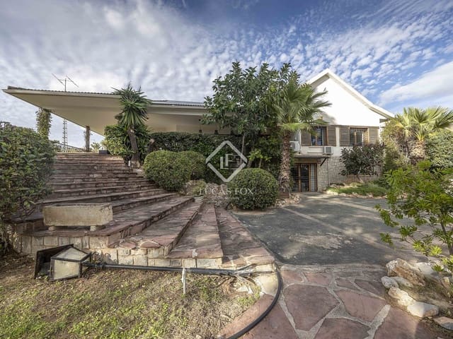 7 sovrum Villa till salu i La Cañada, Paterna med pool garage - 1 125 000 € (Ref: 4993981)