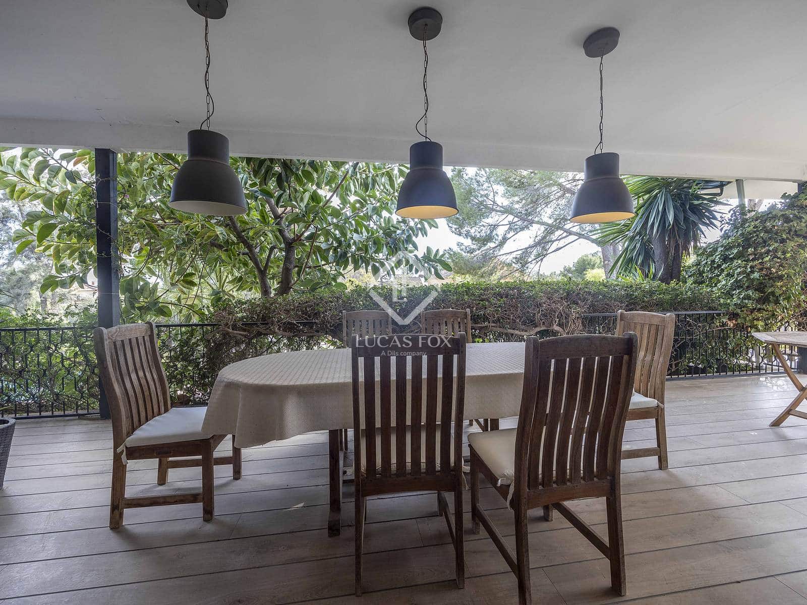 7 sovrum Villa till salu i La Canada med pool garage - 1 125 000 € (Ref: 4993981)