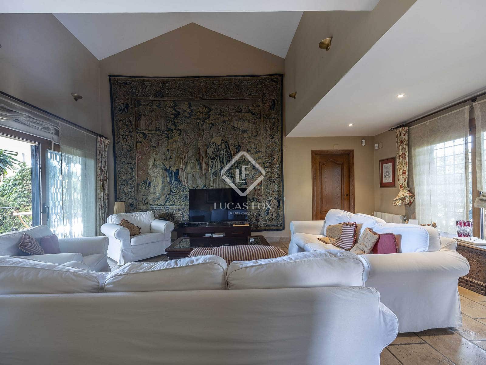 7 sovrum Villa till salu i La Canada med pool garage - 1 125 000 € (Ref: 4993981)