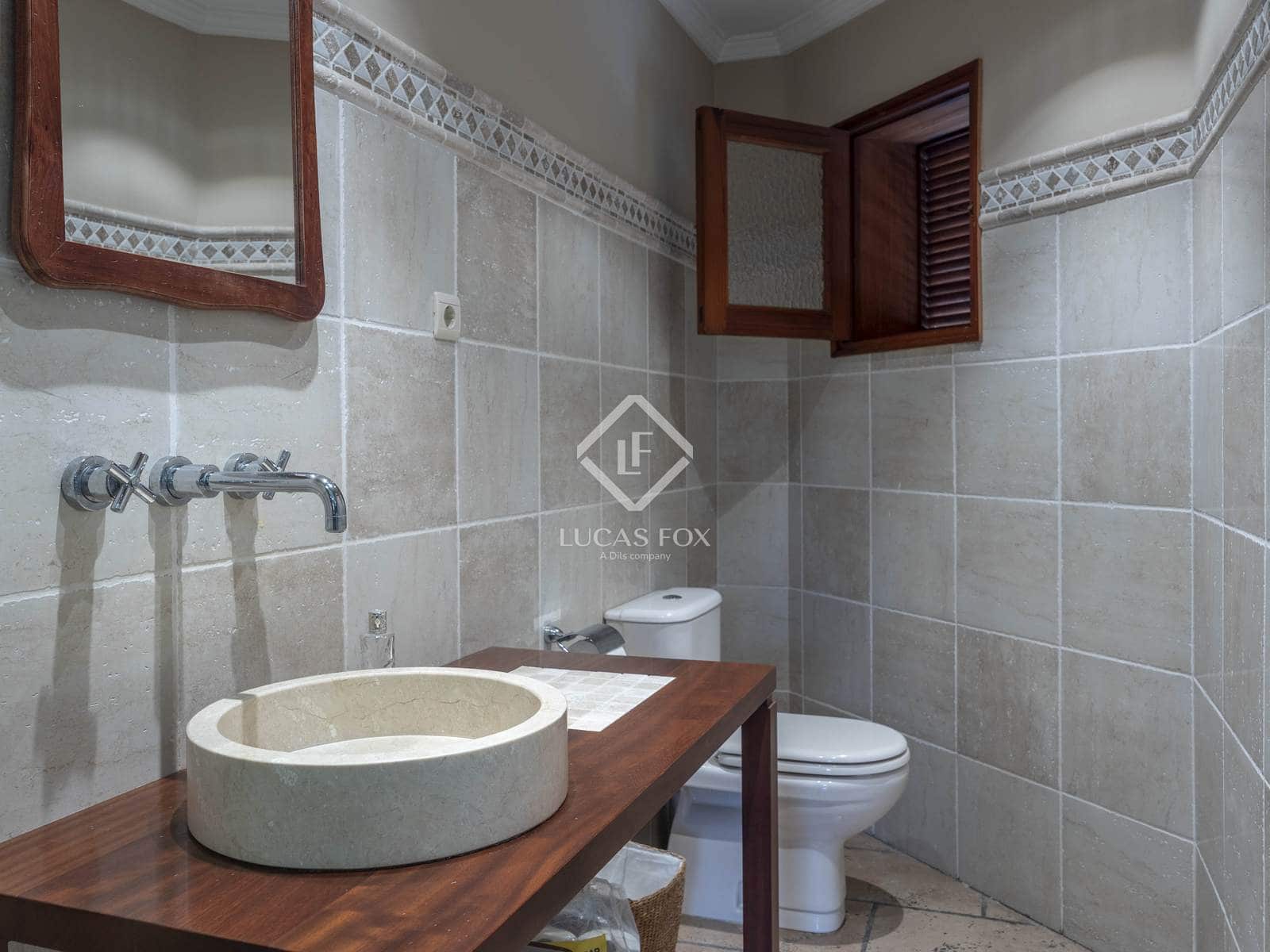 7 sovrum Villa till salu i La Canada med pool garage - 1 125 000 € (Ref: 4993981)