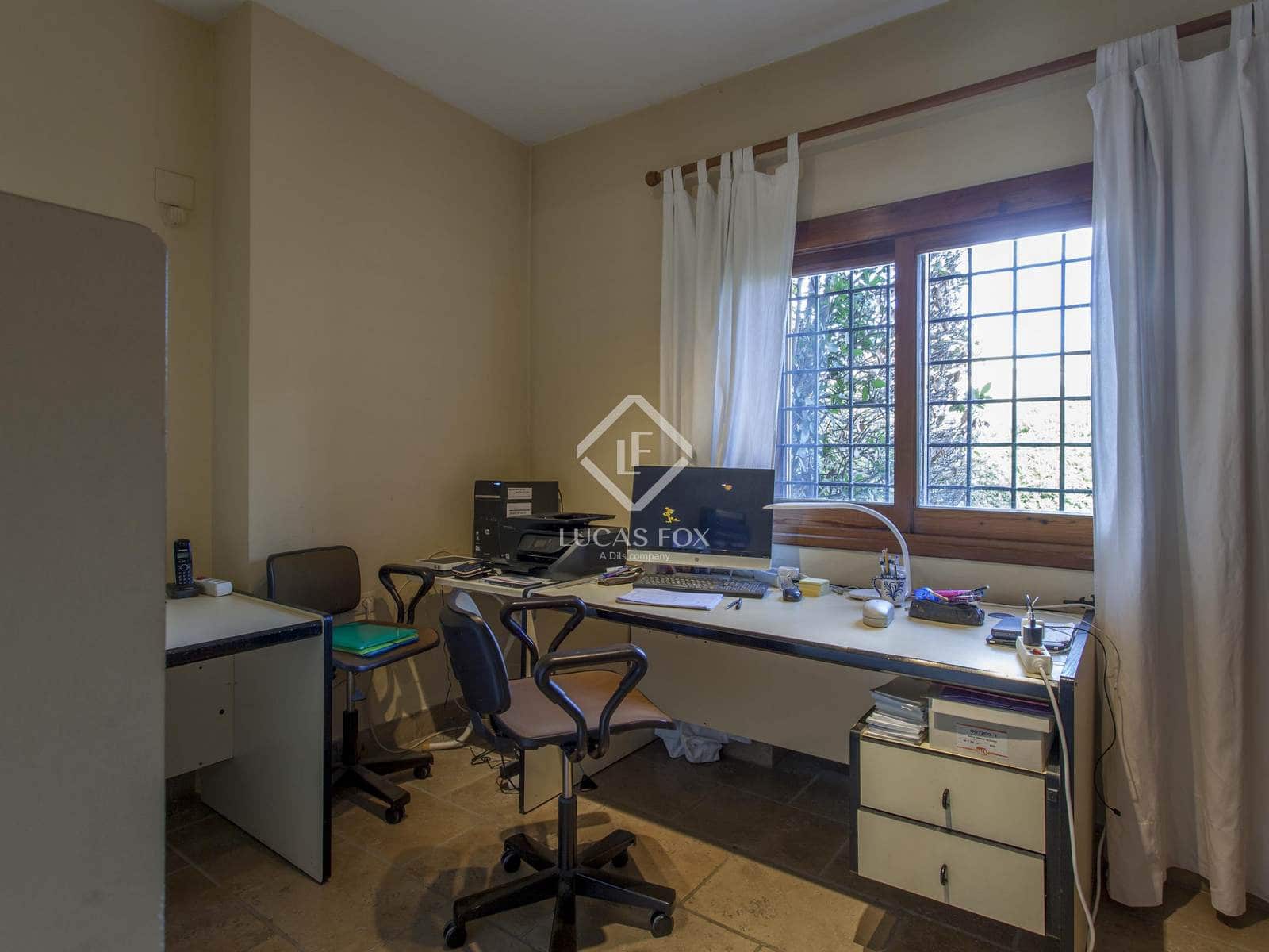 7 sovrum Villa till salu i La Canada med pool garage - 1 125 000 € (Ref: 4993981)