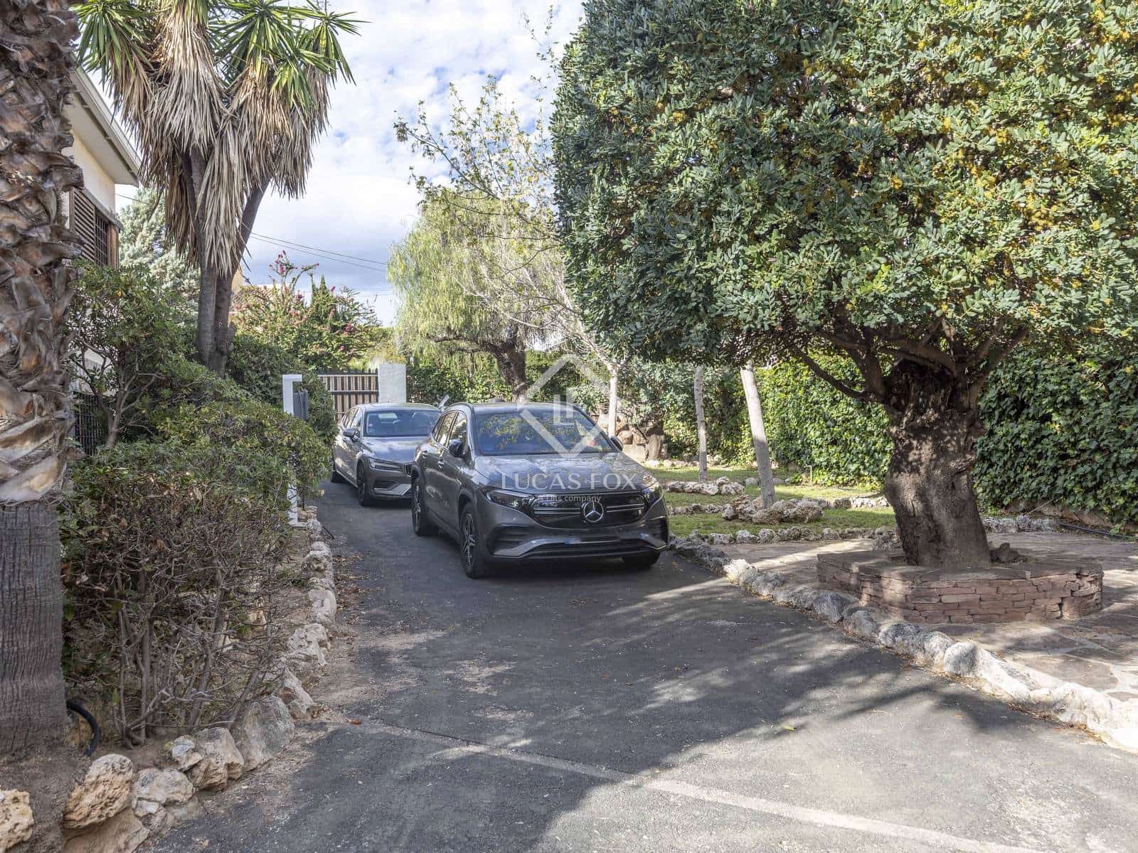 7 sovrum Villa till salu i La Canada med pool garage - 1 125 000 € (Ref: 4993981)