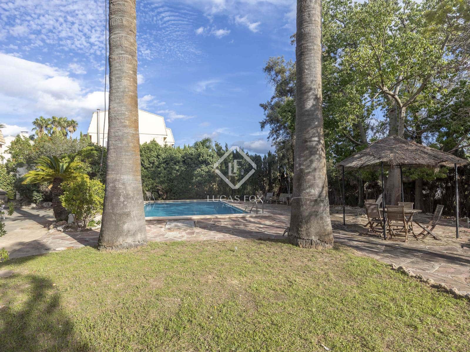 7 sovrum Villa till salu i La Canada med pool garage - 1 125 000 € (Ref: 4993981)