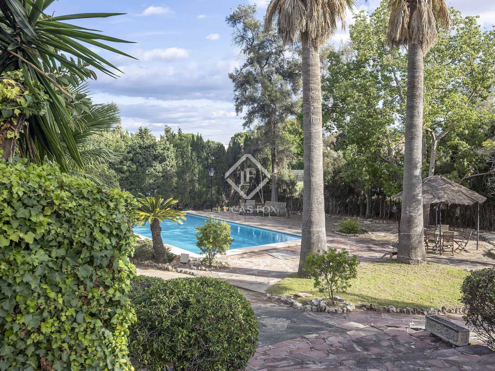 7 sovrum Villa till salu i La Canada med pool garage - 1 125 000 € (Ref: 4993981)