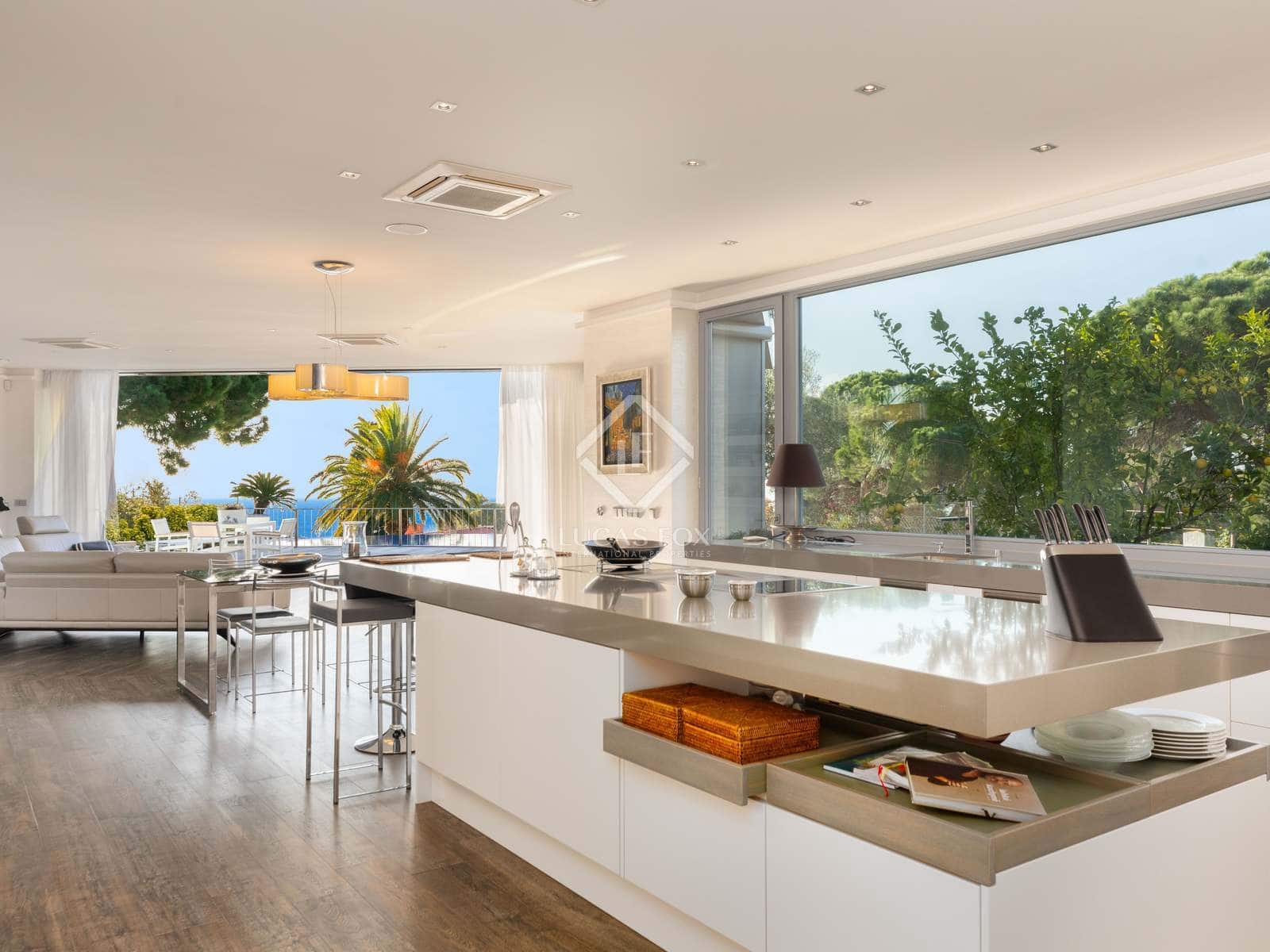 3 soveværelse Villa til salg i Tossa de Mar med swimmingpool garage - € 1.315.000 (Ref: 5032365)