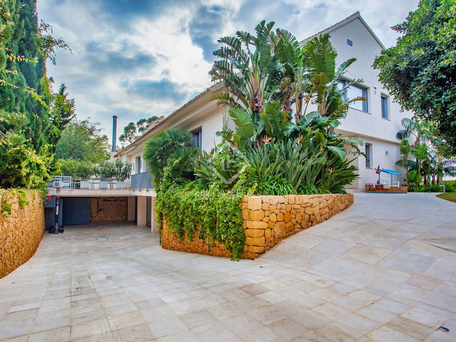 Chalet de 6 habitaciones en Alicante / Alacant ciudad en venta con piscina garaje - 6.500.000 € (Ref: 5041184)