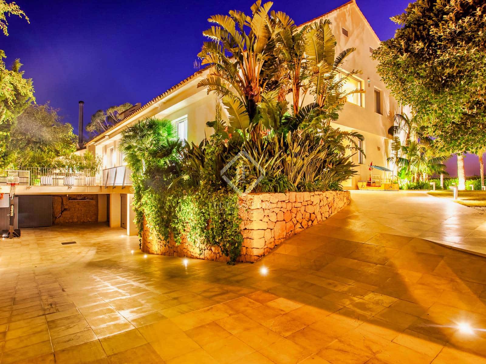 Chalet de 6 habitaciones en Alicante / Alacant ciudad en venta con piscina garaje - 6.500.000 € (Ref: 5041184)