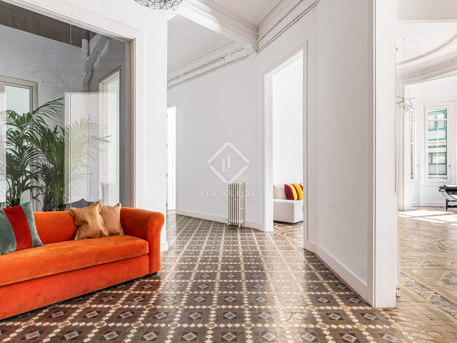 5 bedroom Apartment for sale in Barcelona city - € 1,895,000 (Ref: 5167362)